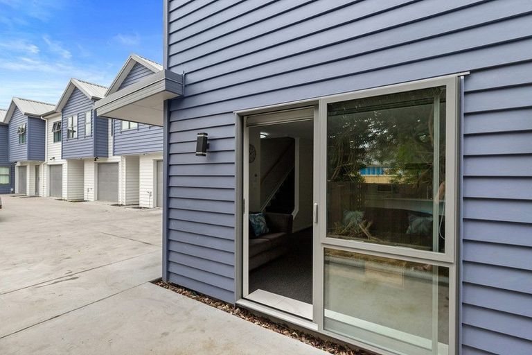 Photo of property in 29u2 May Street, Hamilton East, Hamilton, 3216