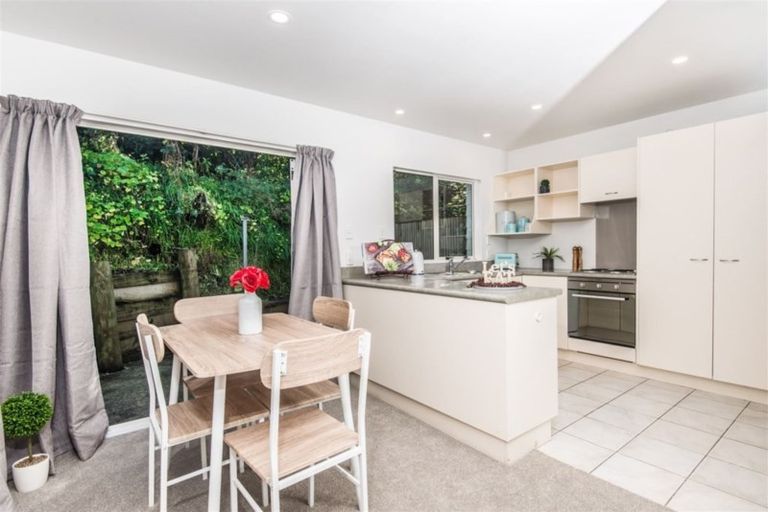 Photo of property in 9f1 Braemar Terrace, Johnsonville, Wellington, 6037