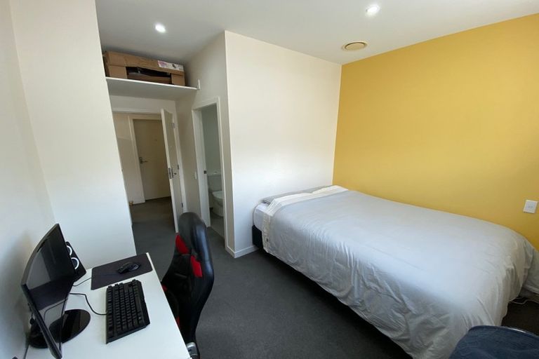 Photo of property in 106 Constable Street, Newtown, Wellington, 6021