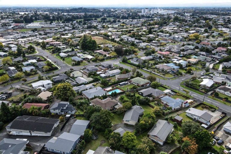 Photo of property in 20 Prisk Street, Melville, Hamilton, 3206