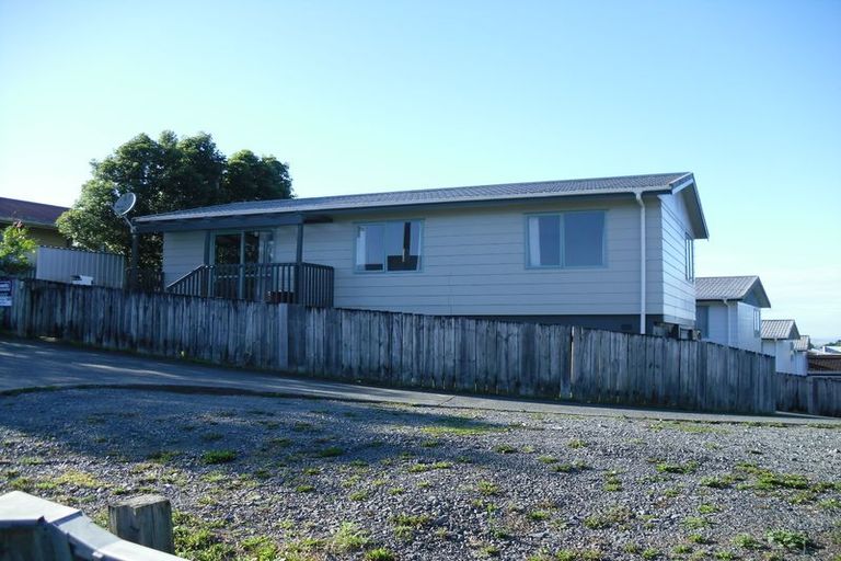 Photo of property in 2/35 Station Road, Te Kamo, Whangarei, 0112