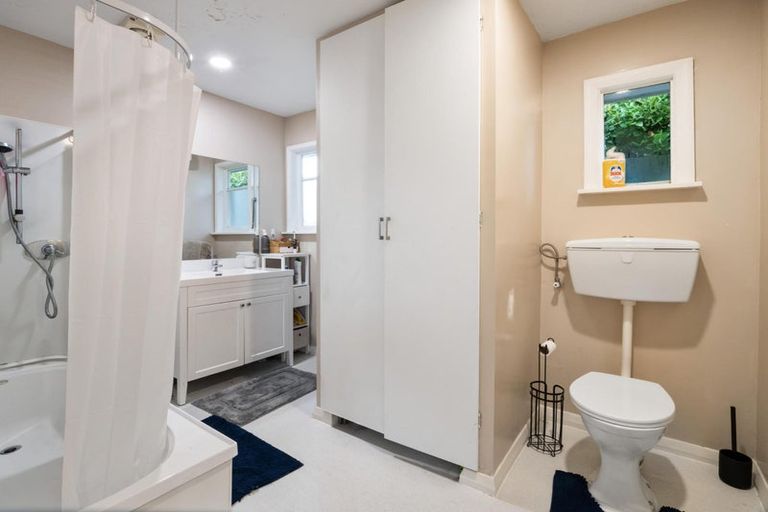 Photo of property in 53 Cutts Road, Russley, Christchurch, 8042