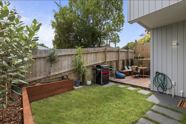 Photo of property in 132a Stapleford Crescent, Browns Bay, Auckland, 0630