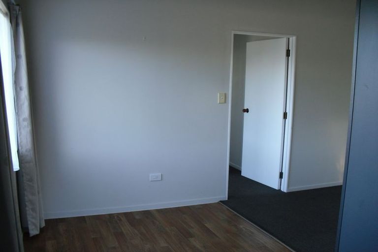 Photo of property in 2/35 Station Road, Te Kamo, Whangarei, 0112