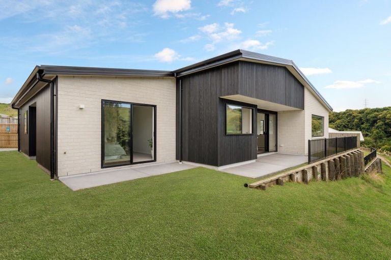 Photo of property in 252 Adler Drive, Ohauiti, Tauranga, 3112