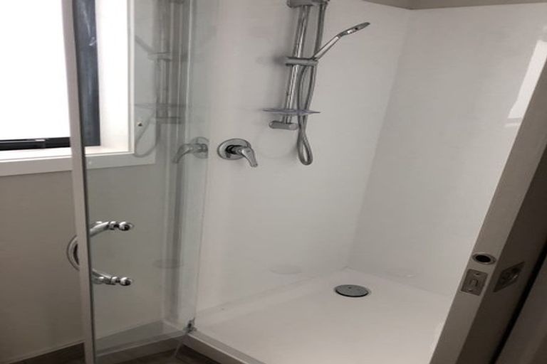 Photo of property in 10 Frankmoore Avenue, Johnsonville, Wellington, 6037