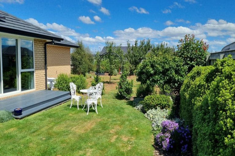 Photo of property in 1 Fantail Avenue, Carterton, 5713