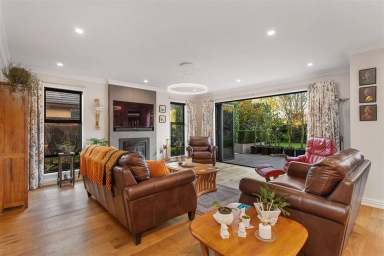 Photo of property in 2 June Gardens, Northwood, Christchurch, 8051