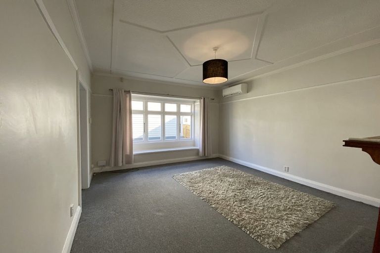 Photo of property in 7a Freyberg Street, Lyall Bay, Wellington, 6022