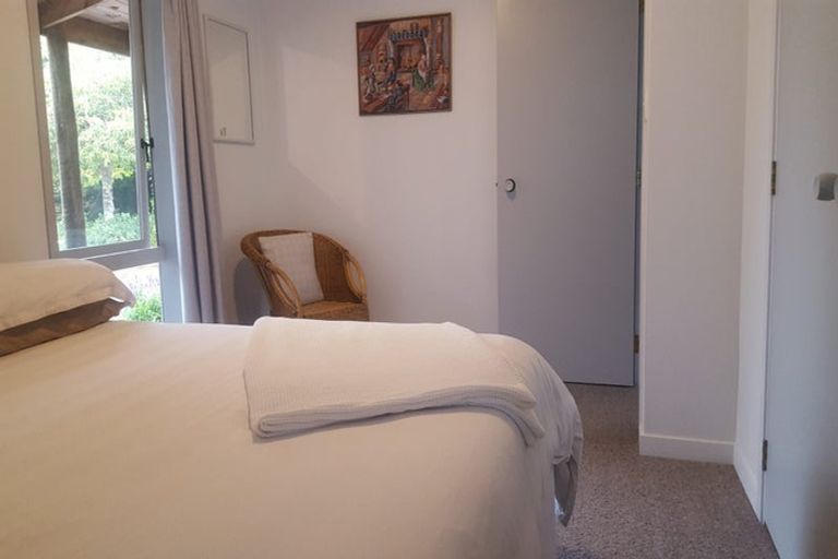 Photo of property in 52 Takiroa Street, Urenui, 4375