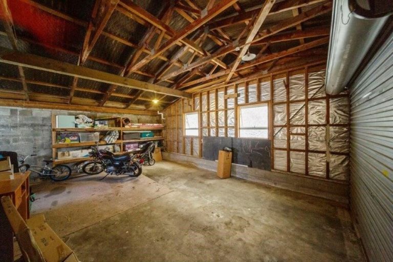 Photo of property in 25 Hunter Street, Hawera, 4610