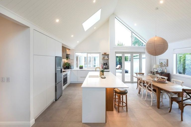 Photo of property in 4 Mathias Street, St Albans, Christchurch, 8052