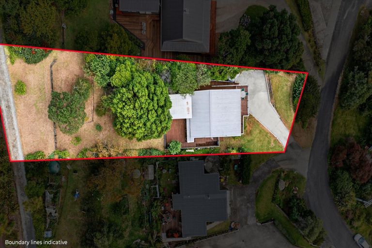Photo of property in 11 Hillside Crescent, Leigh, 0985