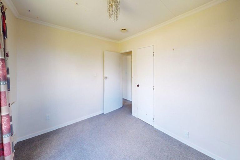 Photo of property in 39 Robinson Crescent, Westbrook, Palmerston North, 4412