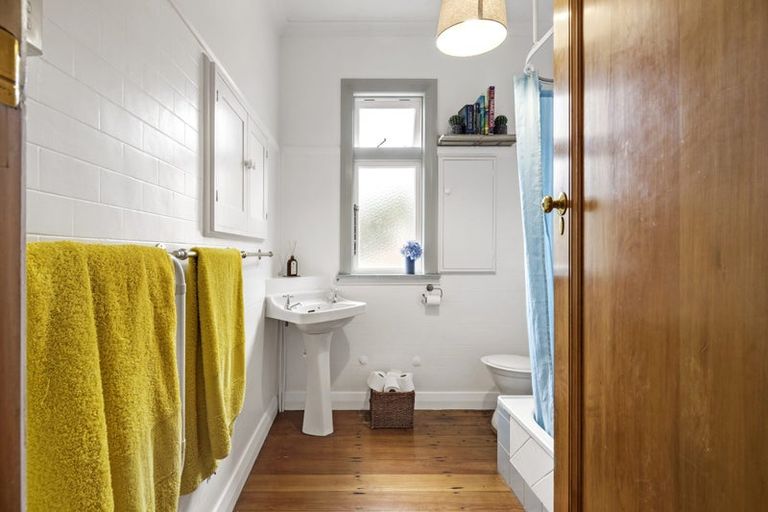 Photo of property in 103 Rakau Road, Hataitai, Wellington, 6021