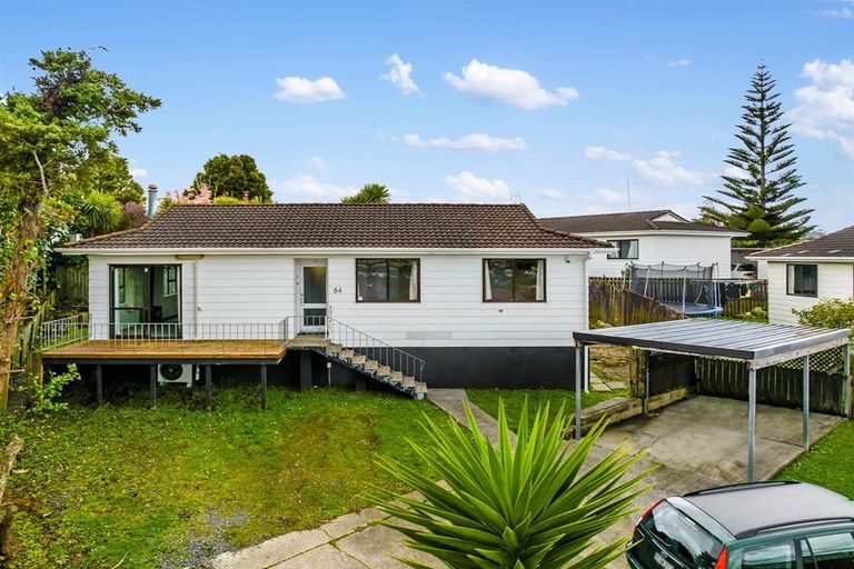 Photo of property in 64 Sunvue Road, Glen Eden, Auckland, 0602