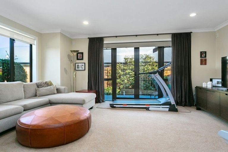 Photo of property in 13 Naomi Place, Cambridge, 3434