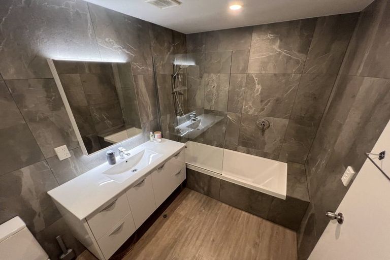 Photo of property in Grosvenor Cl, 20/6u Brown Street, Mount Cook, Wellington, 6021