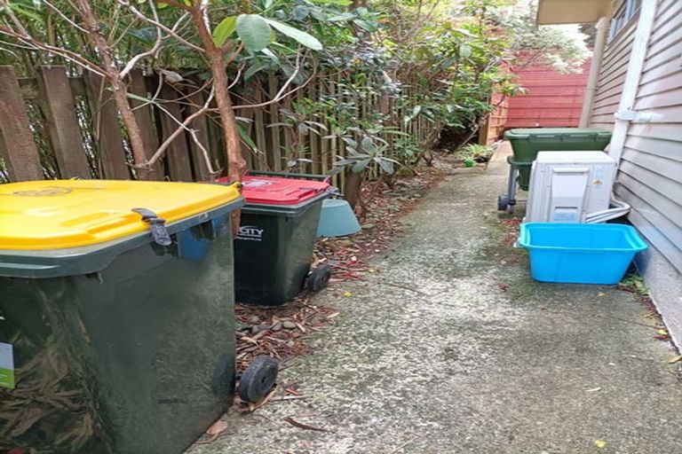 Photo of property in 7 Stanhope Grove, Korokoro, Lower Hutt, 5012