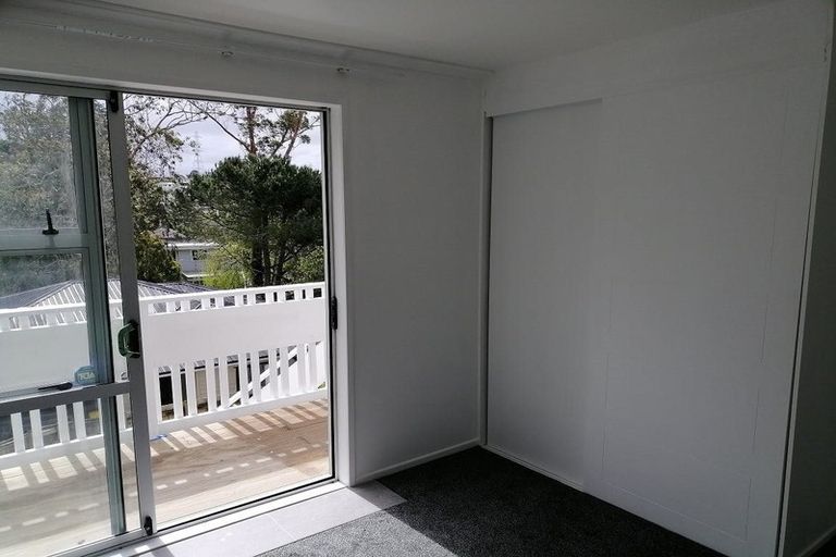 Photo of property in 20 Malmo Place, Massey, Auckland, 0614