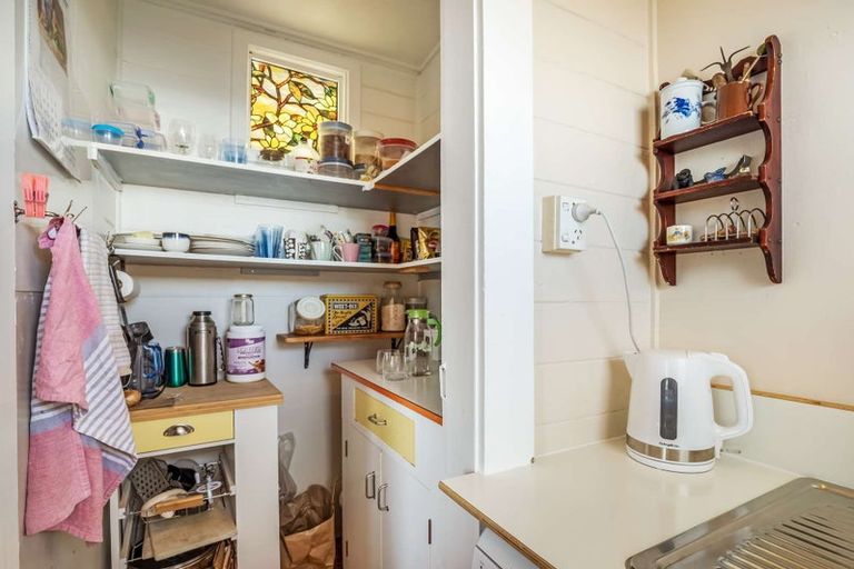 Photo of property in 30 Kowhai Street, Castlecliff, Whanganui, 4501