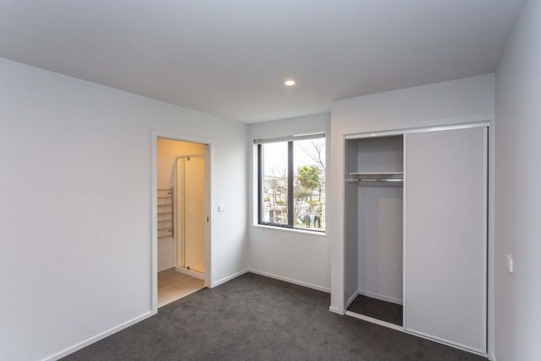 Photo of property in 10/30 Frederick Street, Waltham, Christchurch, 8011