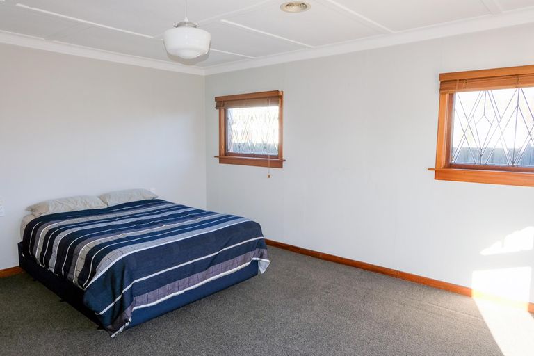 Photo of property in 11 Stuart Street, Holmes Hill, Oamaru, 9401
