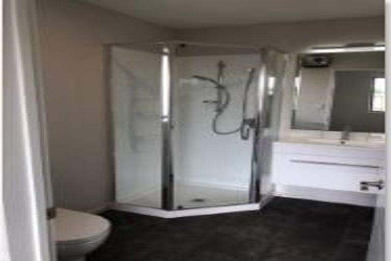 Photo of property in 4 Hamlett Drive, Woodend, 7610