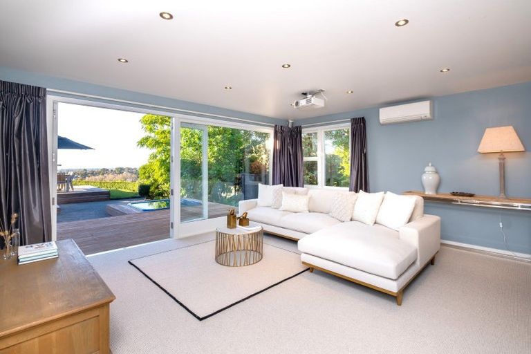 Photo of property in 55 Puflett Road, Havelock North, 4130