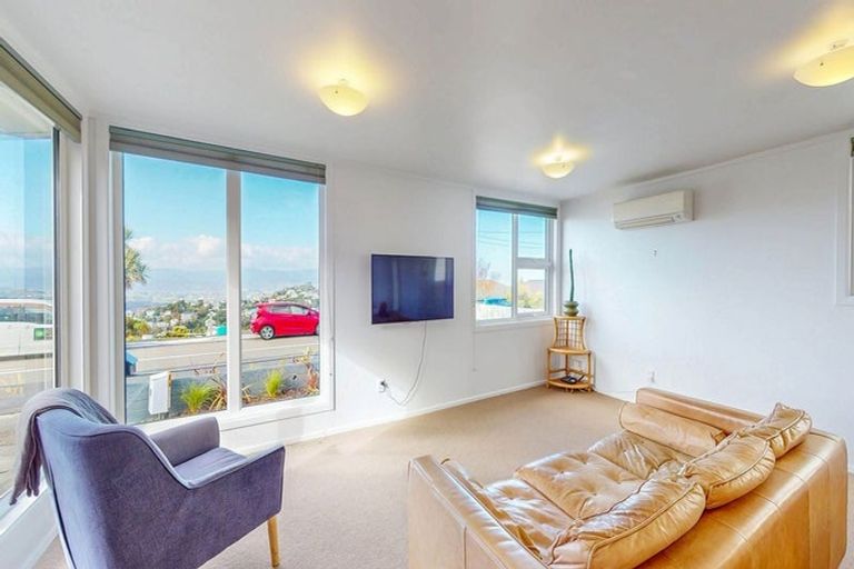 Photo of property in 132 Mitchell Street, Brooklyn, Wellington, 6021