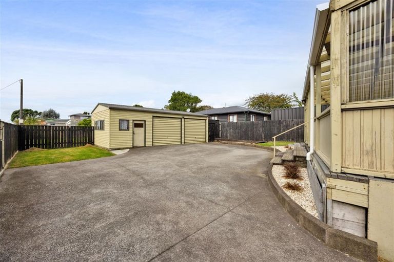 Photo of property in 207 South Road, Spotswood, New Plymouth, 4310