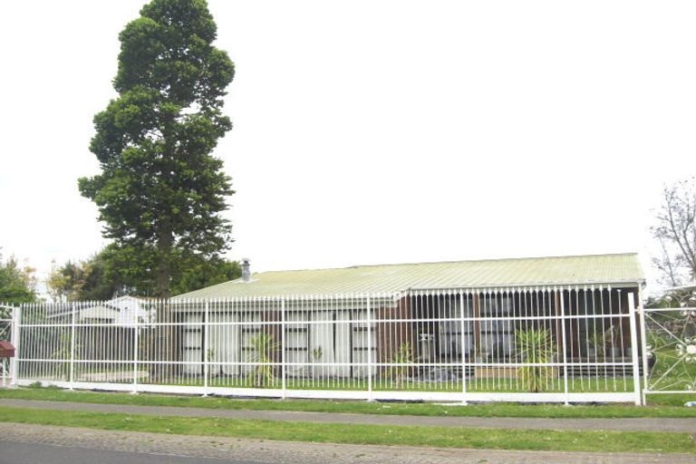 Photo of property in 7 Princess Street, Takanini, 2112