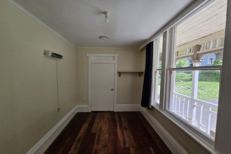 Photo of property in 32 Devon Street, Aro Valley, Wellington, 6021