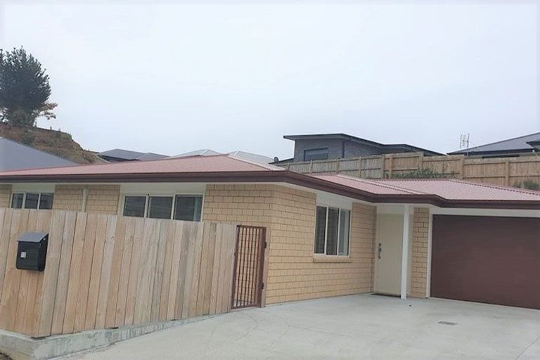Photo of property in 13 Frederick Place, Whalers Gate, New Plymouth, 4310