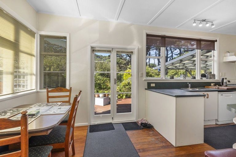 Photo of property in 56 Tannadyce Street, Strathmore Park, Wellington, 6022