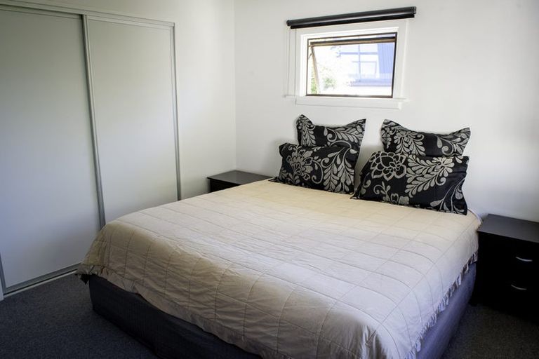 Photo of property in 290 Withells Road, Avonhead, Christchurch, 8042