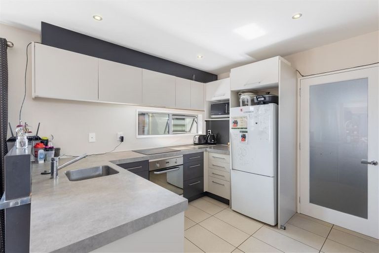 Photo of property in 30a Mayfair Street, Riccarton, Christchurch, 8011