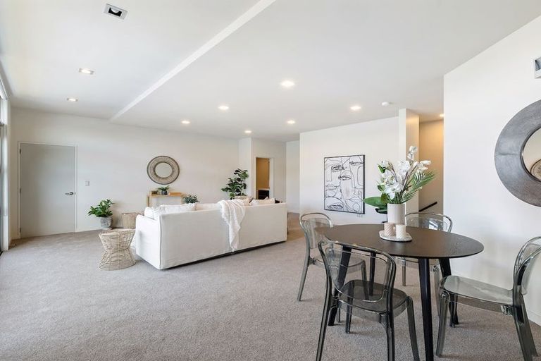 Photo of property in 2/11 Gum Lane, Queenstown, 9300