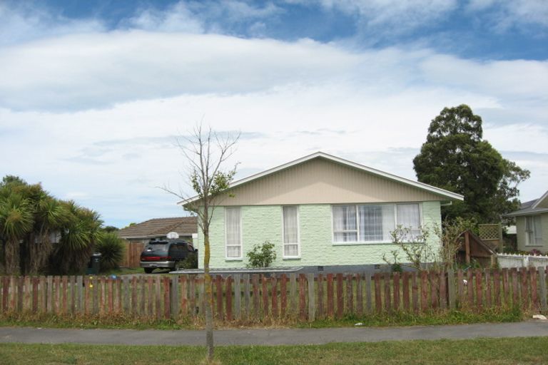 Photo of property in 4 Cob Crescent, Woolston, Christchurch, 8062
