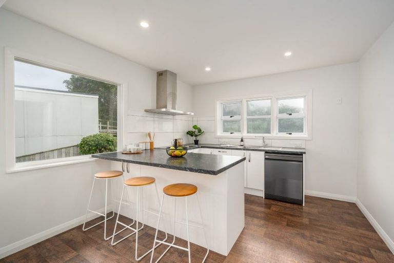 Photo of property in 2 Ironside Road, Johnsonville, Wellington, 6037
