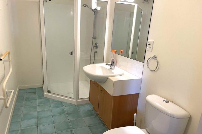 Photo of property in Endeavour Apartments, 125u4 Thorndon Quay, Pipitea, Wellington, 6011