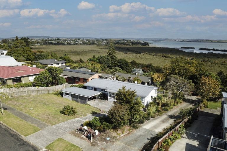 Photo of property in 68 West View Crescent, Onerahi, Whangarei, 0110