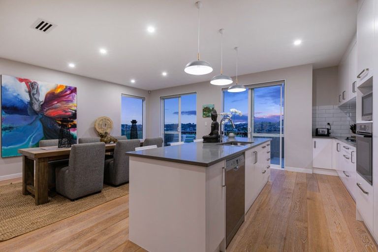 Photo of property in 26 Cassidy Drive, Orewa, 0931