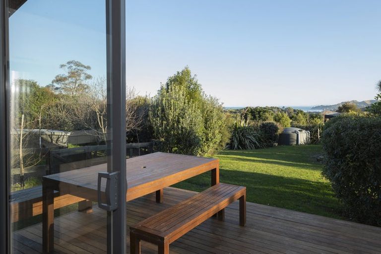 Photo of property in 79 Scarlys Way, Okitu, Gisborne, 4010