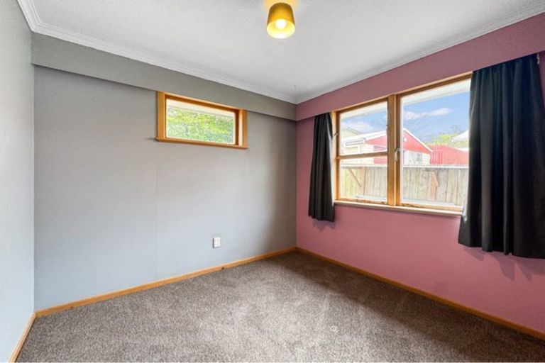 Photo of property in 9 Kahikatea Lane, Brown Owl, Upper Hutt, 5018