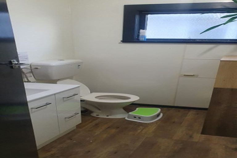 Photo of property in 100 Frederick Street, Wainuiomata, Lower Hutt, 5014