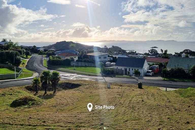 Photo of property in 1 Midgard Road, Coopers Beach, 0420
