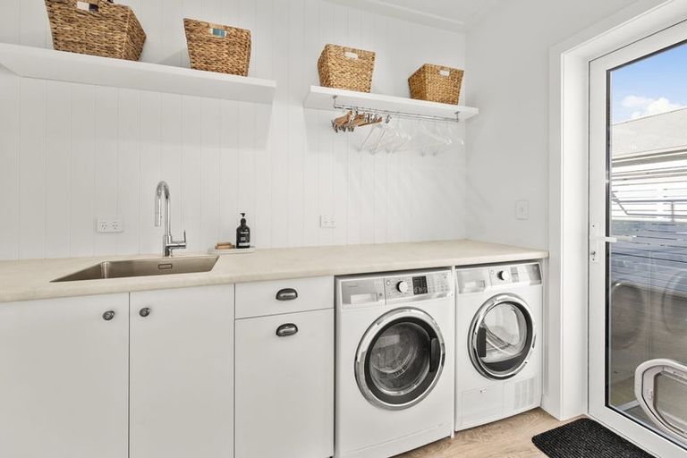 Photo of property in 2/21 Highland Drive, Acacia Bay, Taupo, 3385