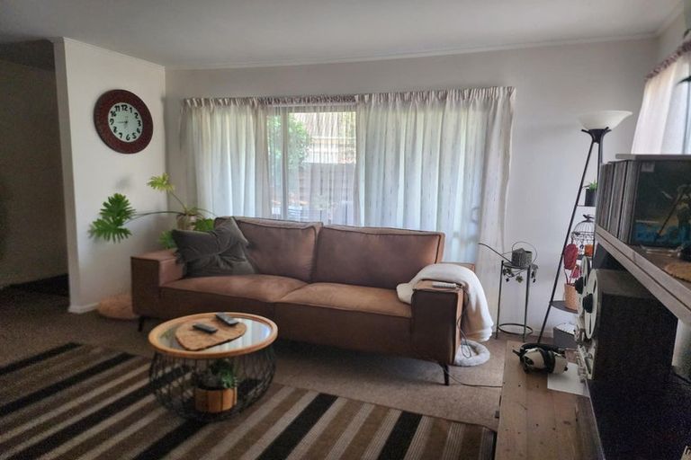 Photo of property in 1/18 Kentigern Close, Pakuranga, Auckland, 2010