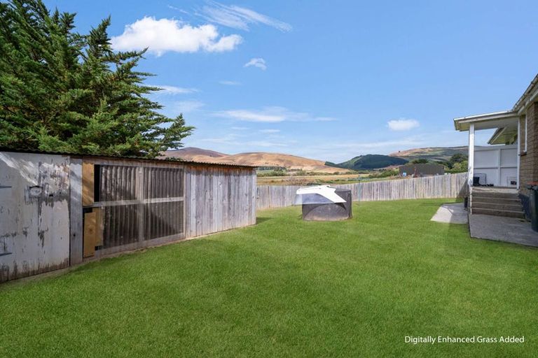 Photo of property in 3 George Street, Clinton, 9534